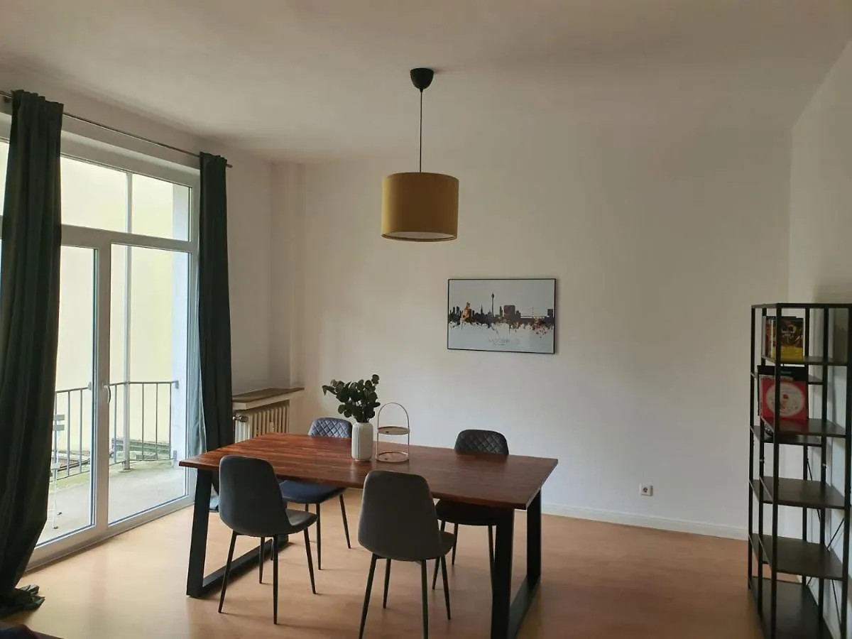 Spacious 70Sqm Apt In Popular Location Dusseldorf Germany